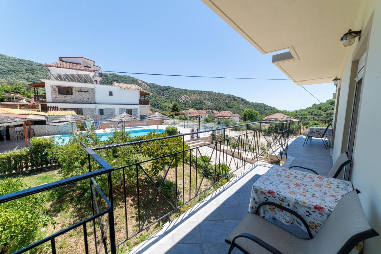 Lambrini Studios Parga Exterior photo
